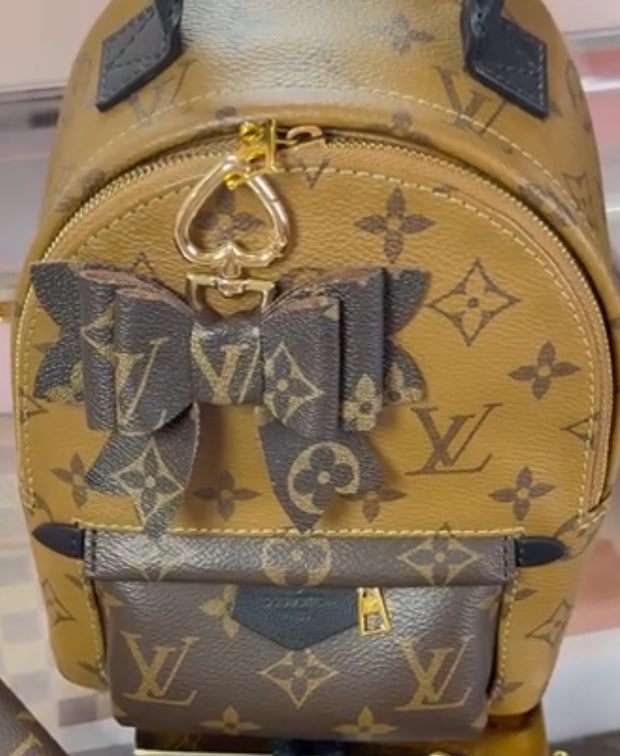 Custom Bow Charm