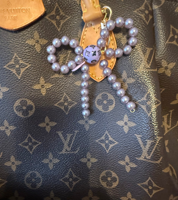 Custom Pearl Bow Charm