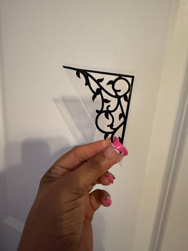 Patterned Page holder