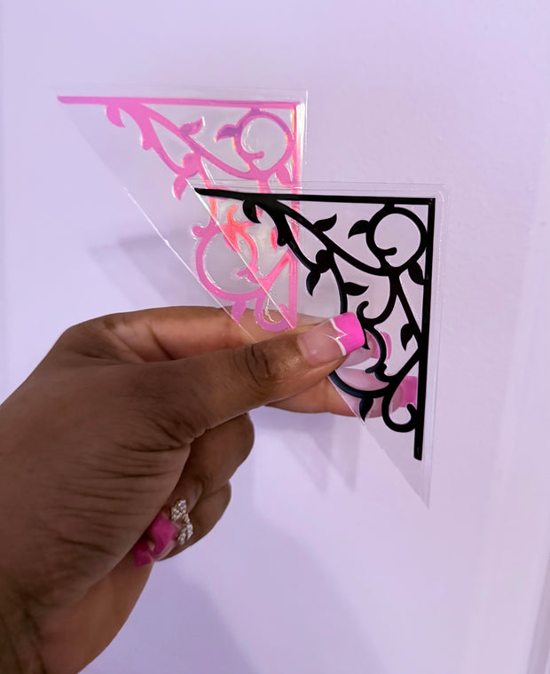 Patterned Page holder