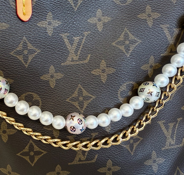 Custom Handbag Pearl & Chain Accessory