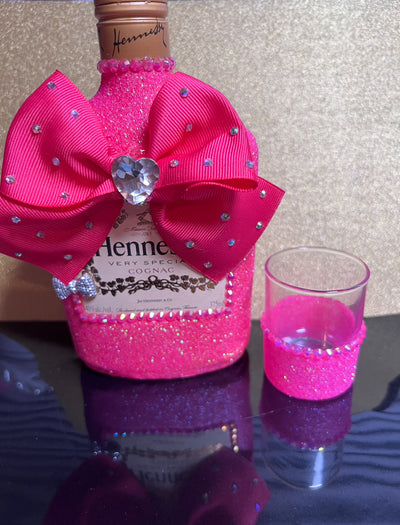 EMPTY HENNESSY GLITTER/RHINESTONE 375ML BOTTLE W/CUSTOM BOW