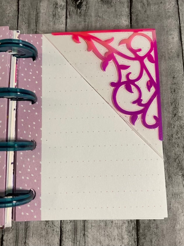 Patterned Page holder